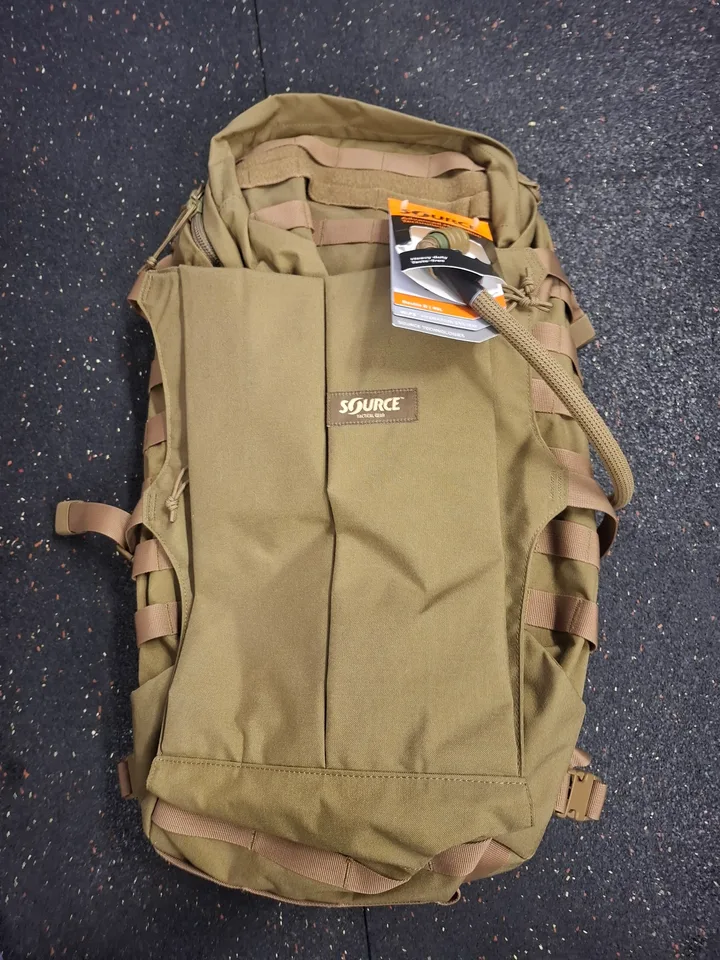 Source Double-D 45L reppu, kojootti